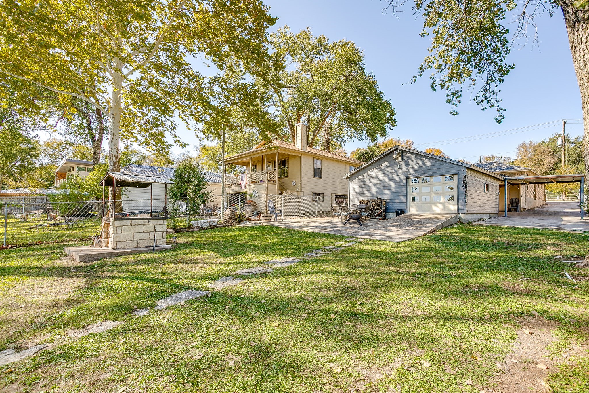 1231 E Lake Drive Weatherford TX 76087