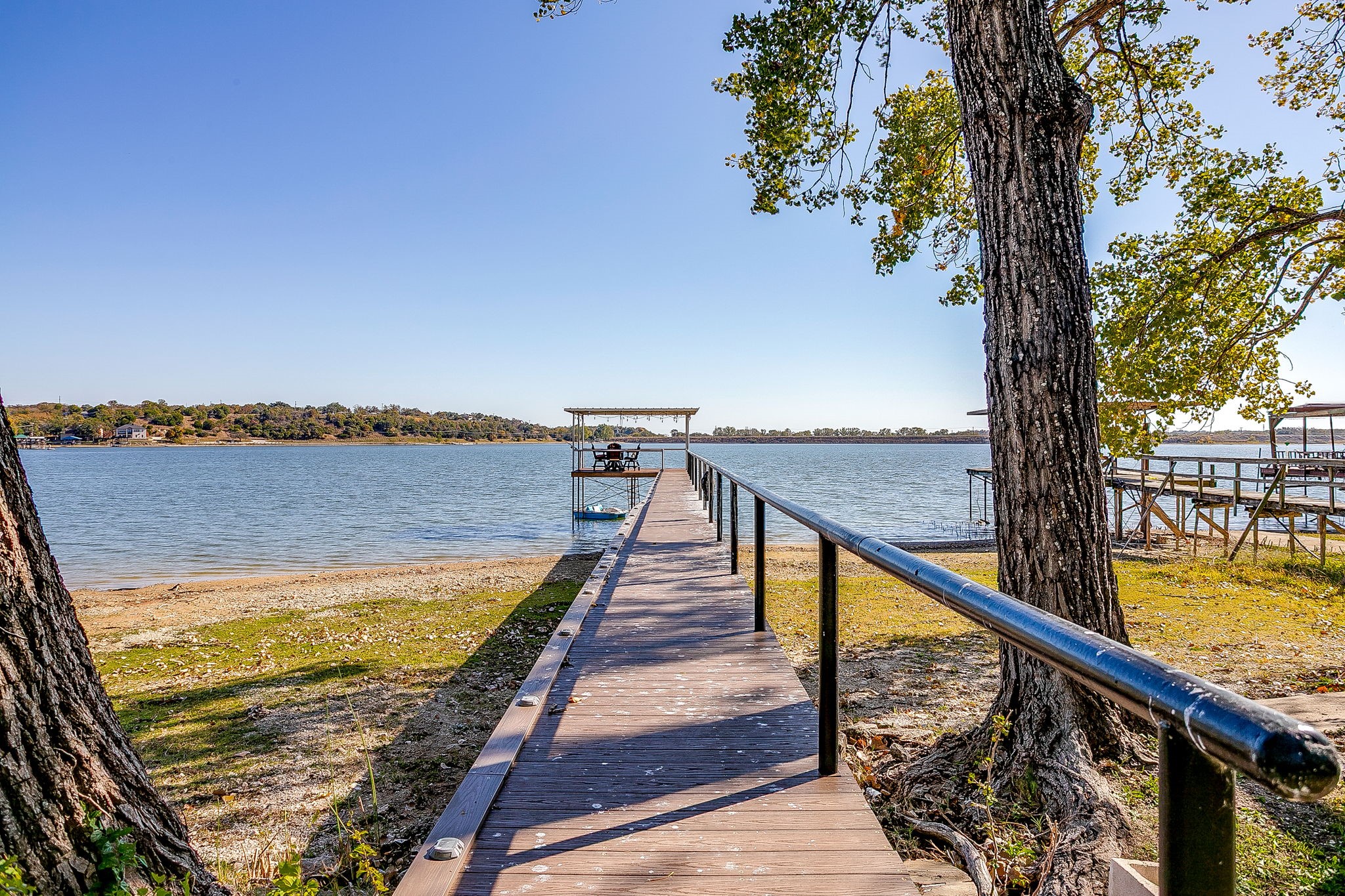 1231 E Lake Drive Weatherford TX 76087