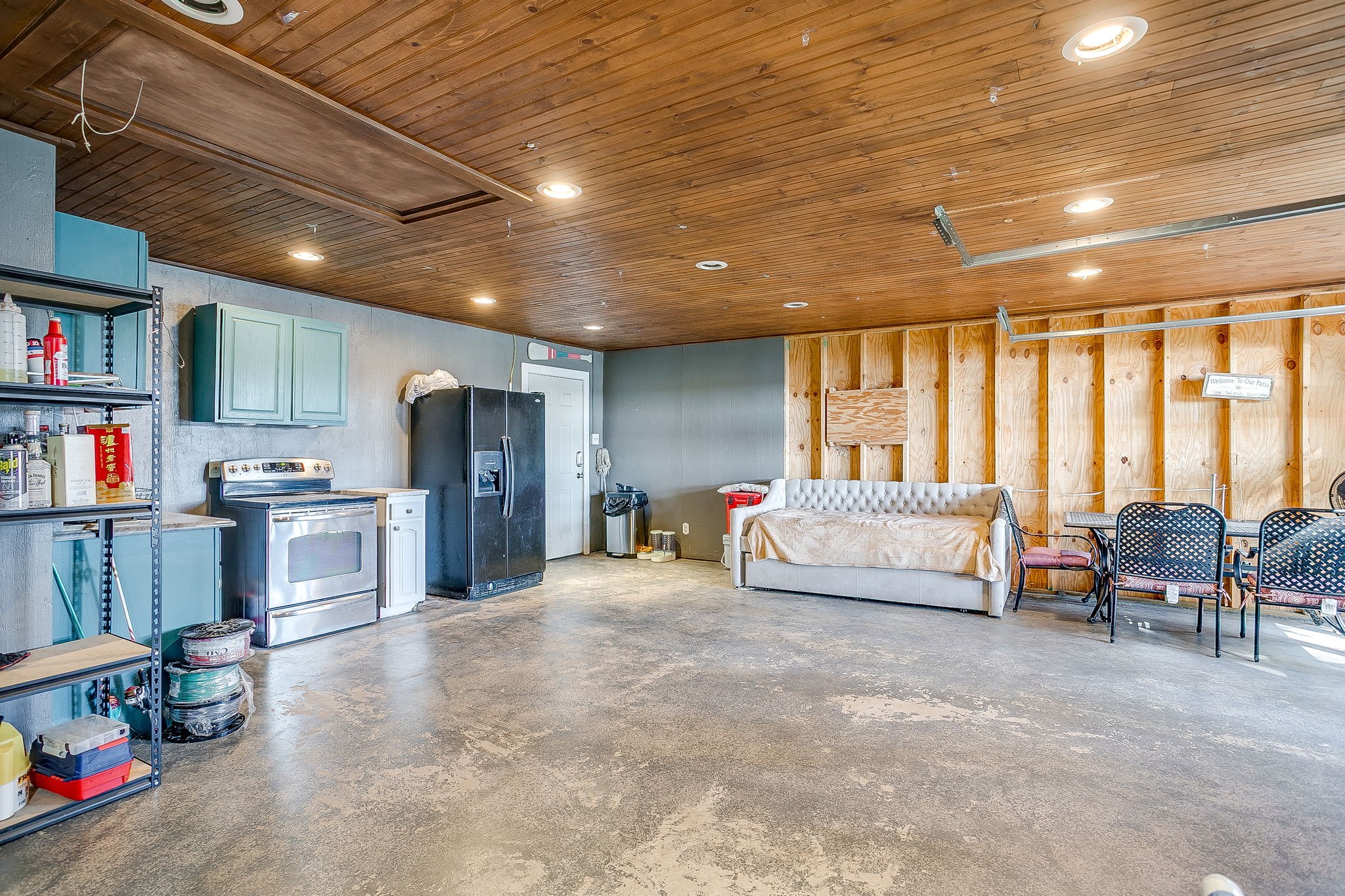 1231 E Lake Drive Weatherford TX 76087