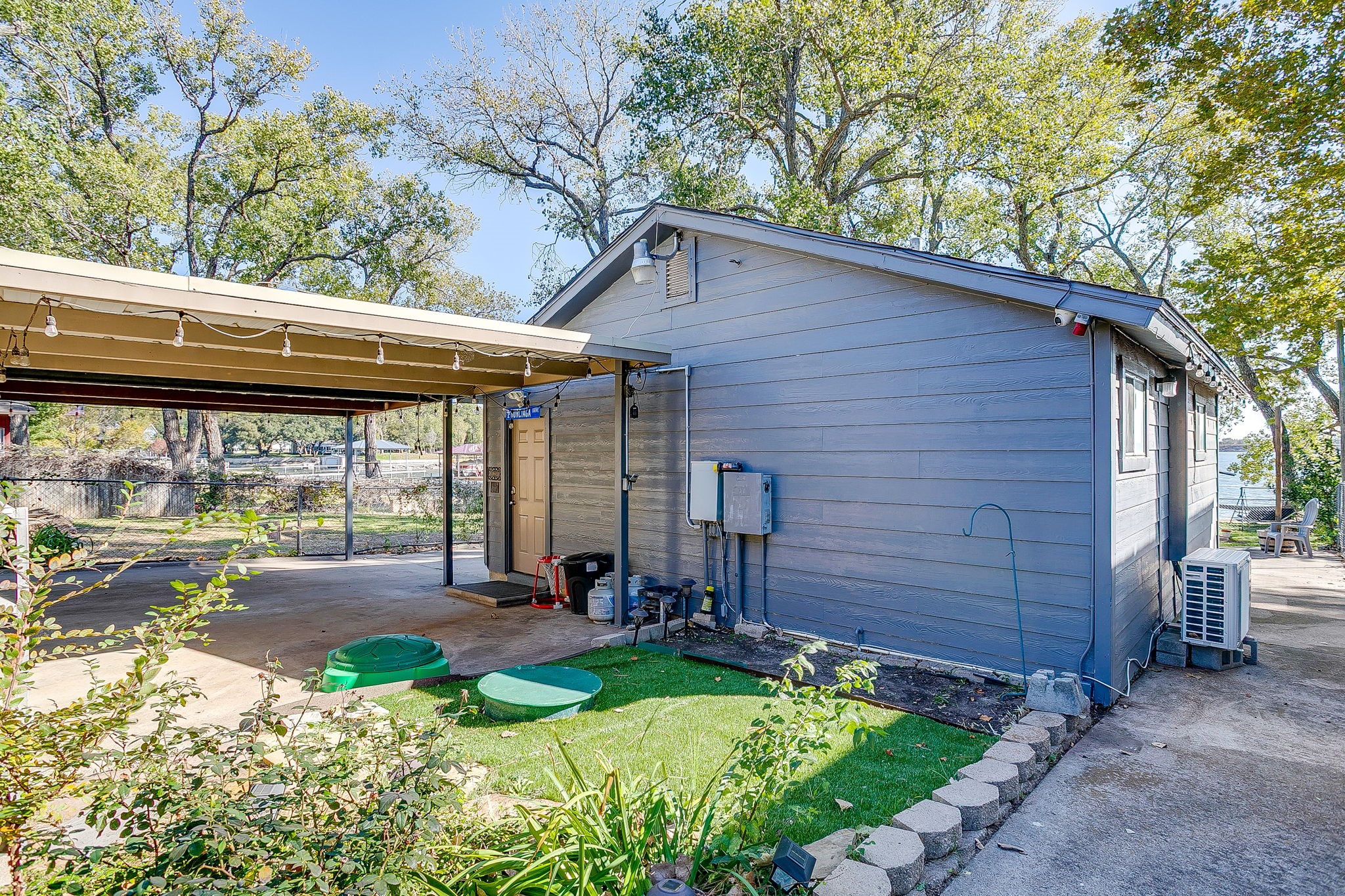 1231 E Lake Drive Weatherford TX 76087