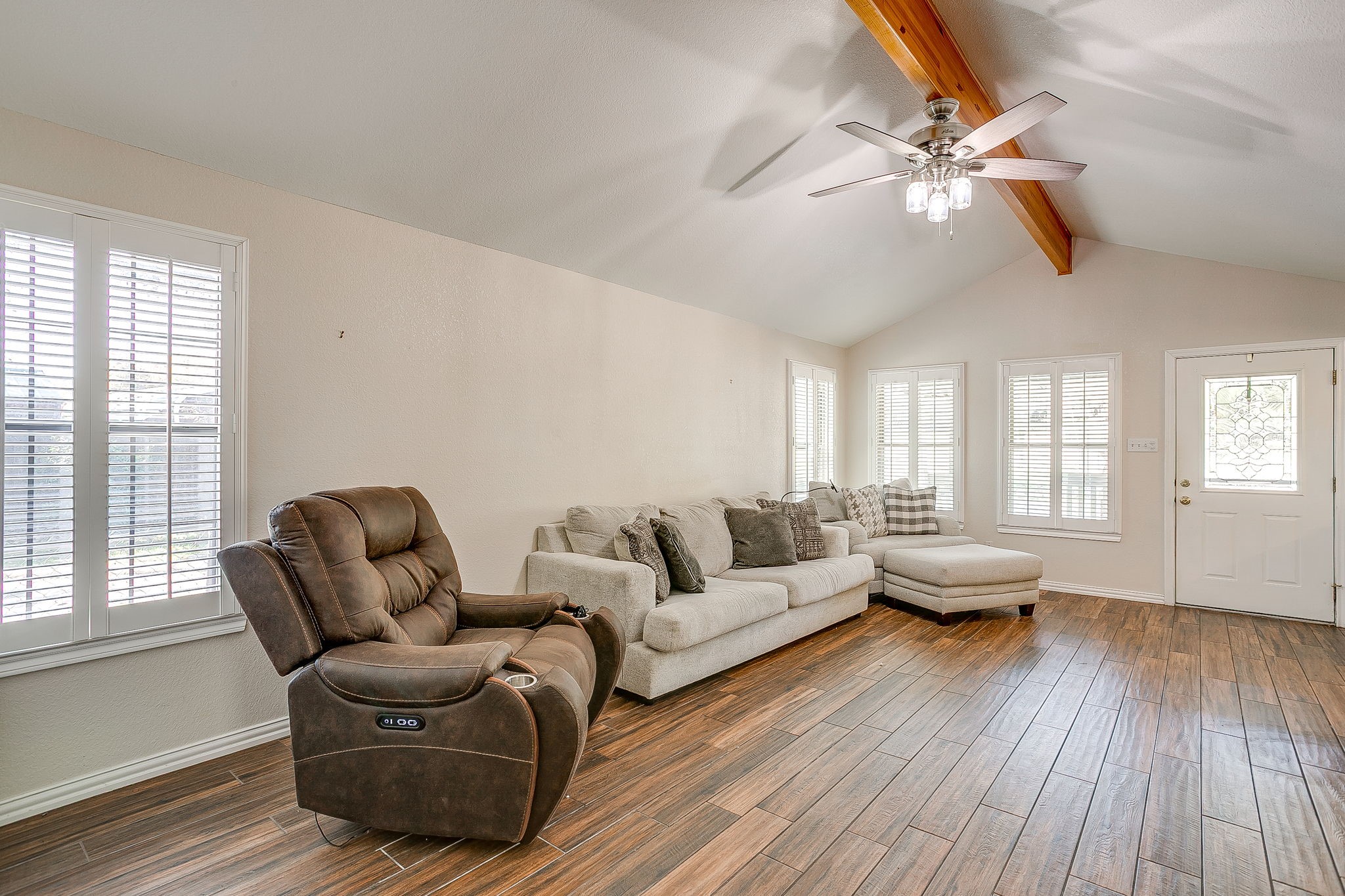 1231 E Lake Drive Weatherford TX 76087