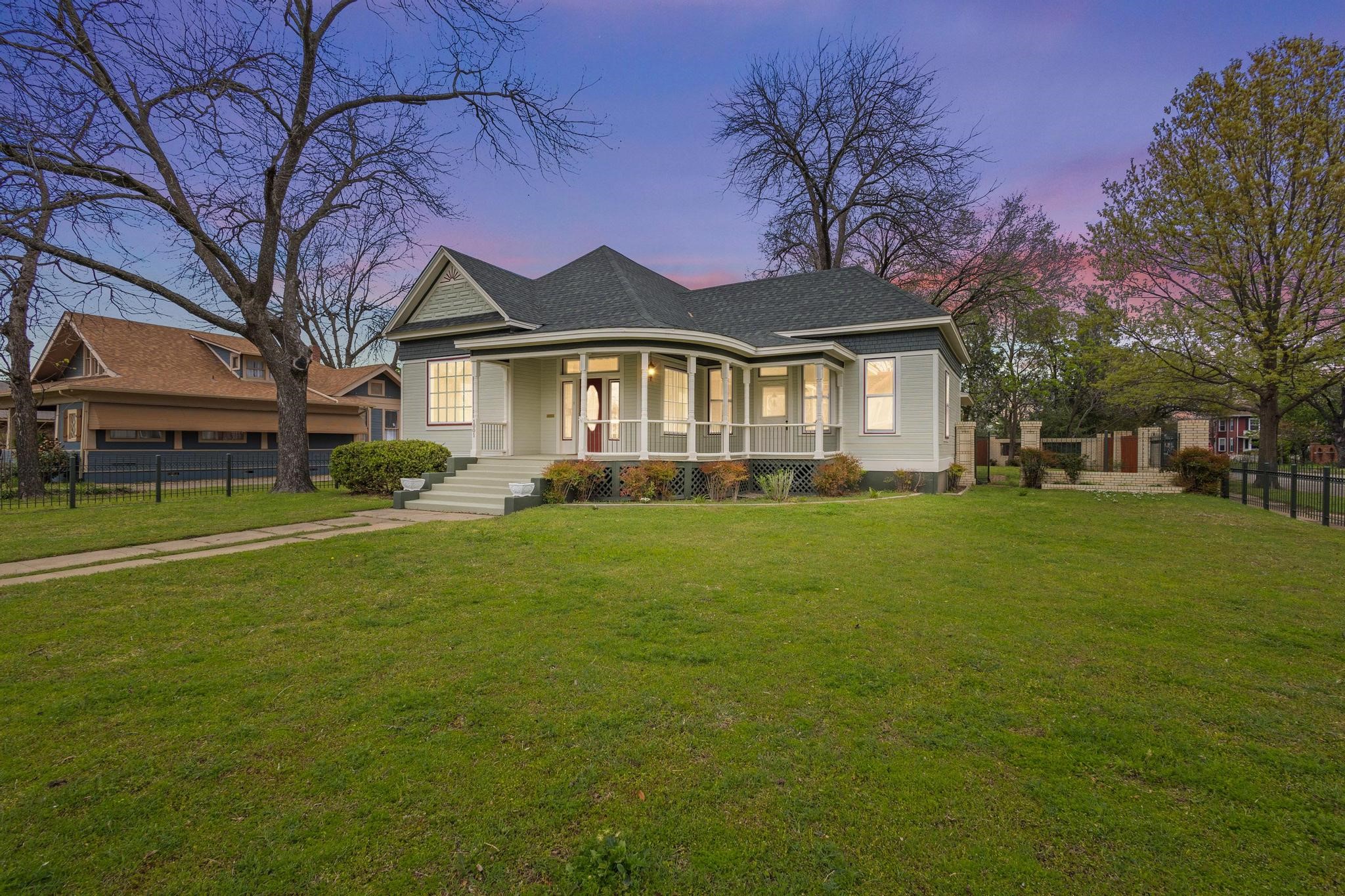 1001 W Morton Street Denison TX 75020
