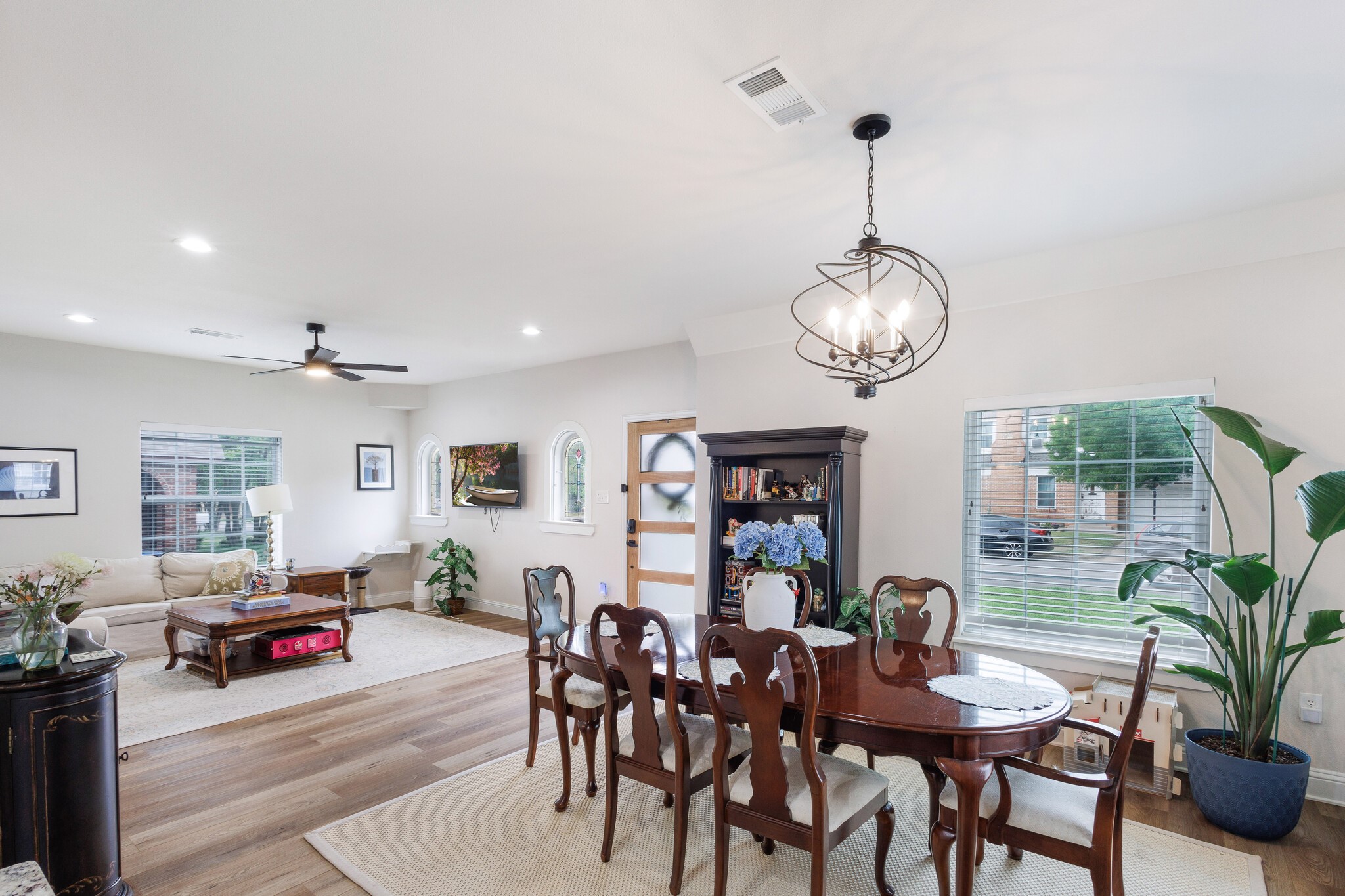 2744 Catherine Street Dallas TX 75211