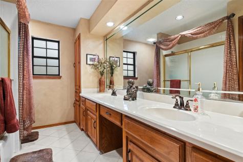 5840 Crystal Drive Midlothian TX 76065