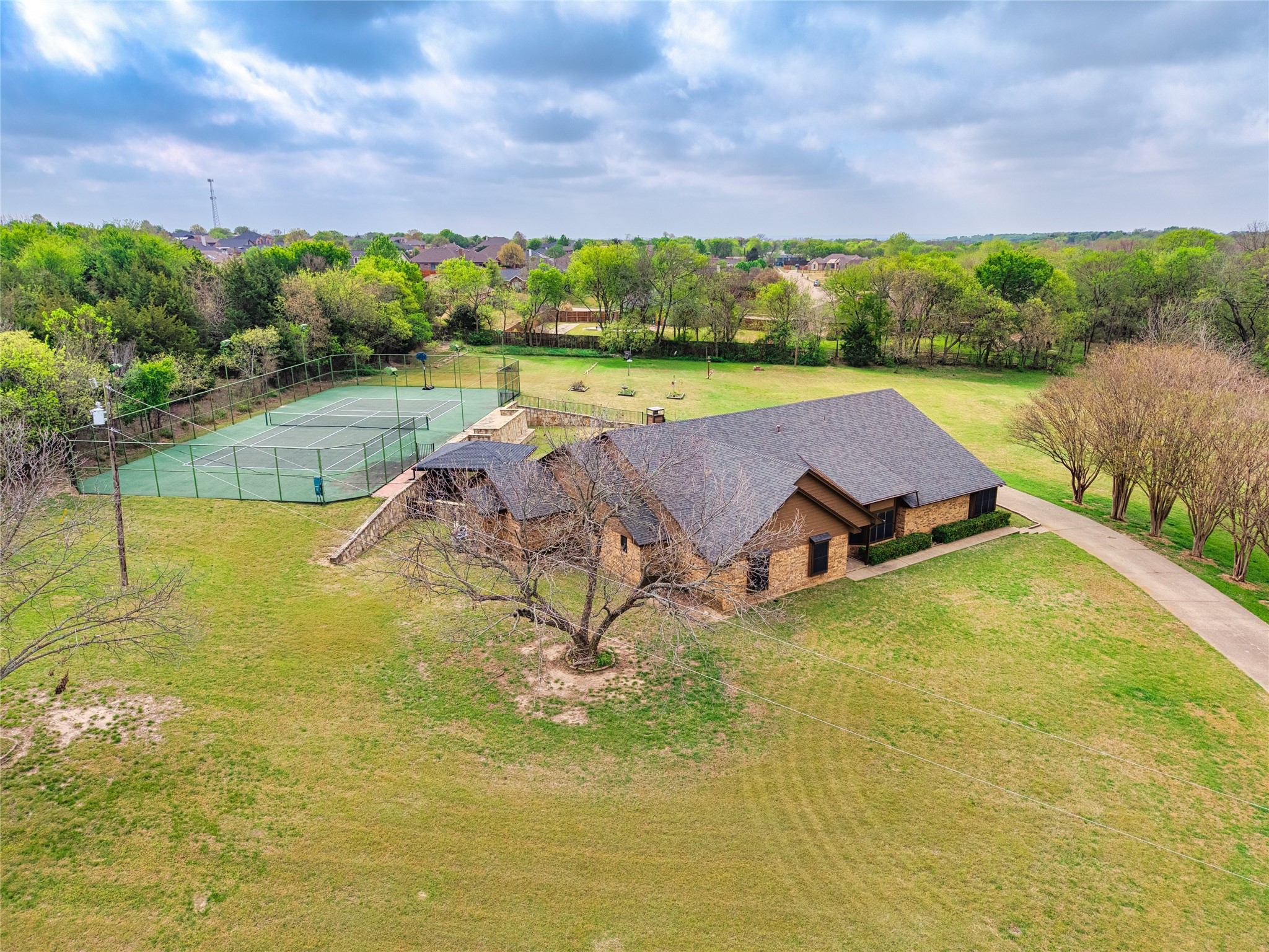 5840 Crystal Drive Midlothian TX 76065