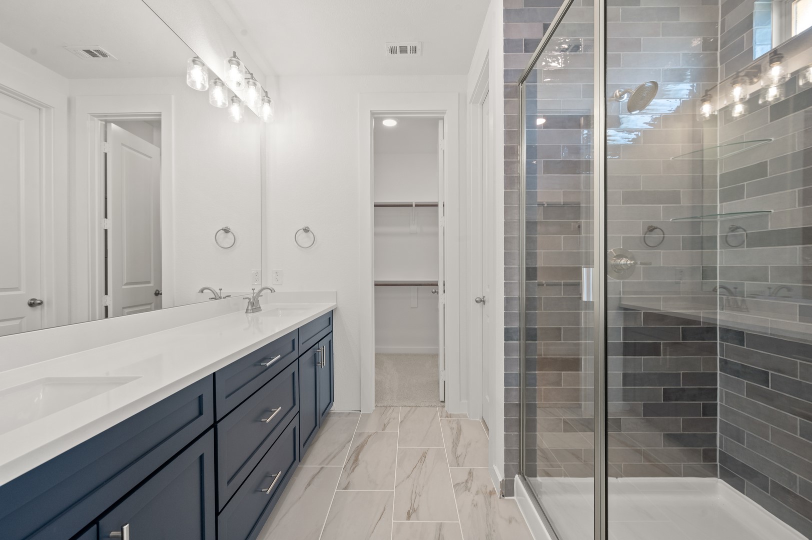 8708 Treeline Parkway Justin TX 76247