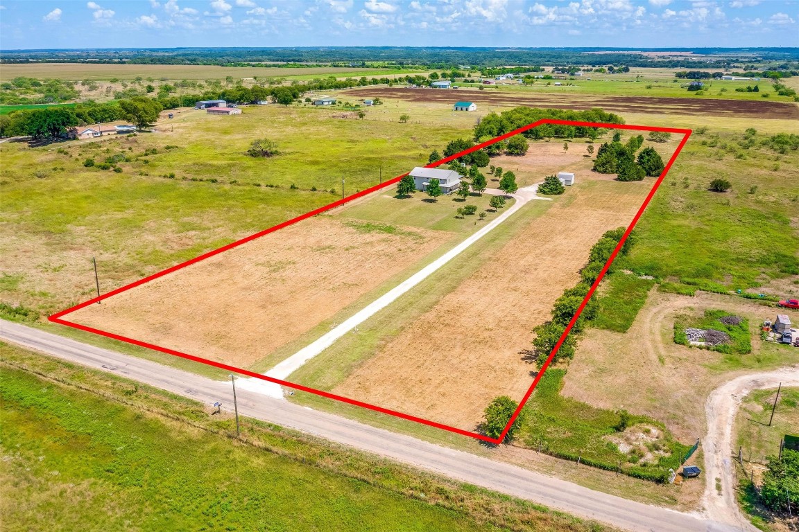 11724 County Road 102 Grandview TX 76050