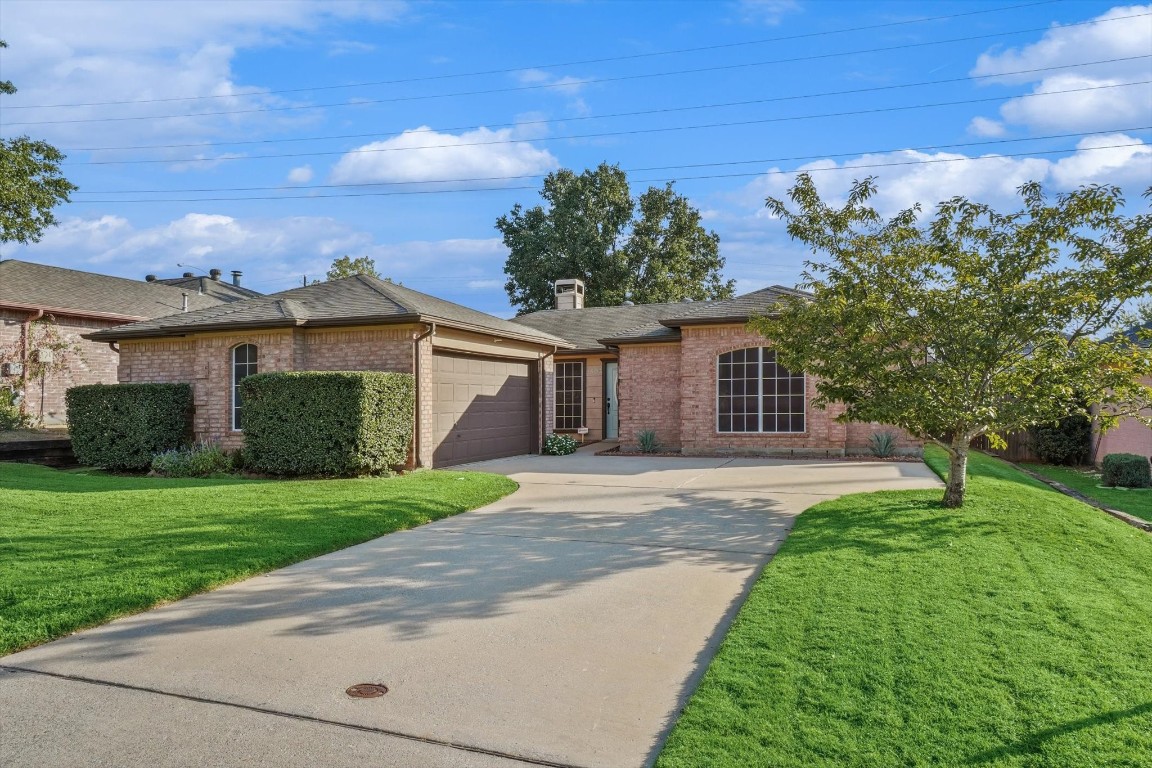 1897 Helen Lane Lewisville TX 75067
