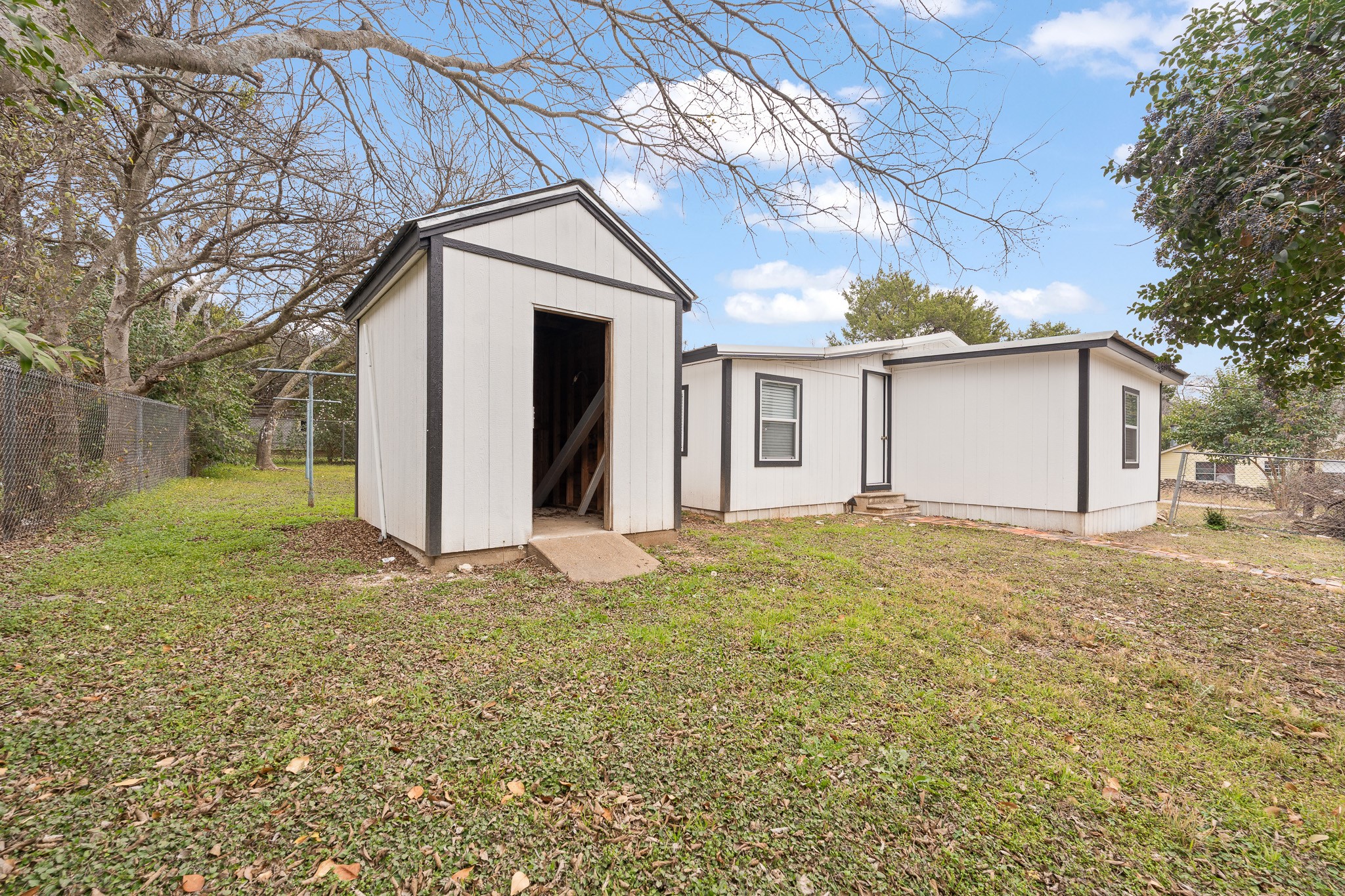 107 Avenue B Avenue Whitney TX 76692