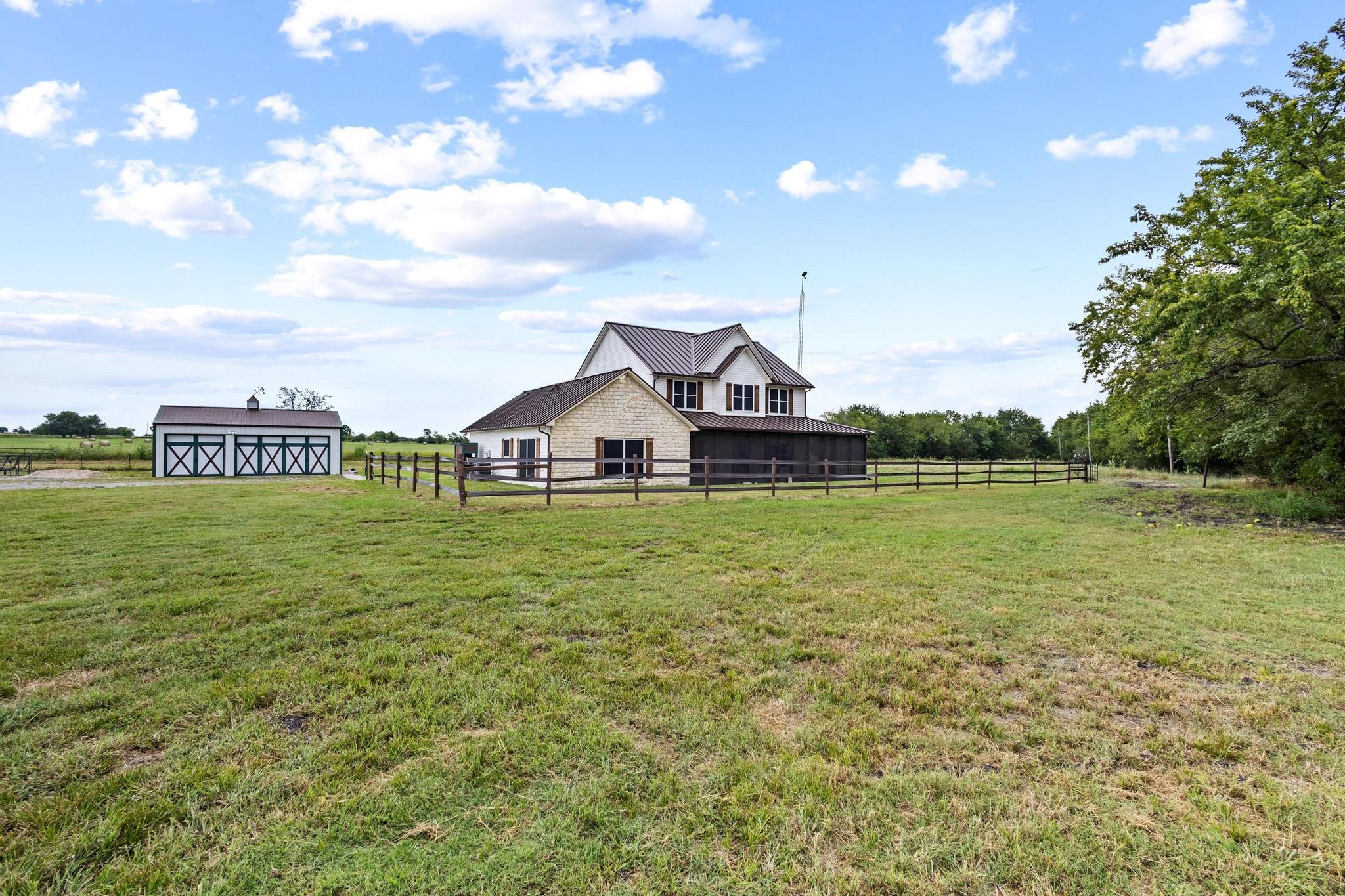 2972 County Road 4826 Wolfe City TX 75496