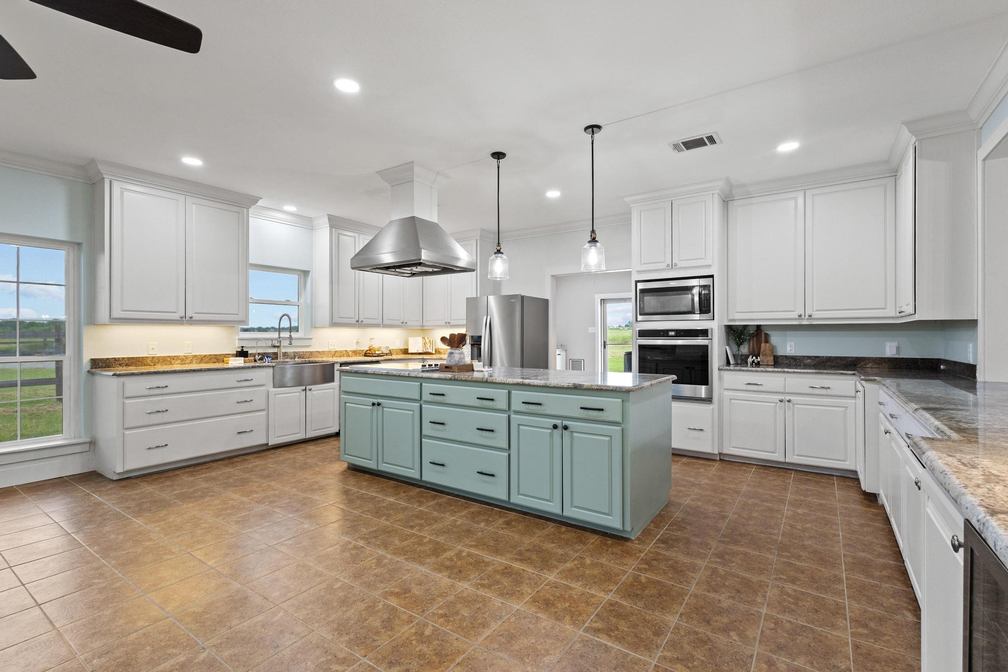 2972 County Road 4826 Wolfe City TX 75496