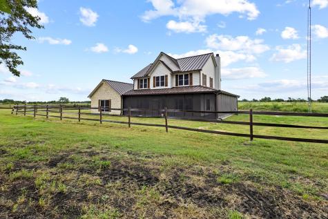 2972 County Road 4826 Wolfe City TX 75496