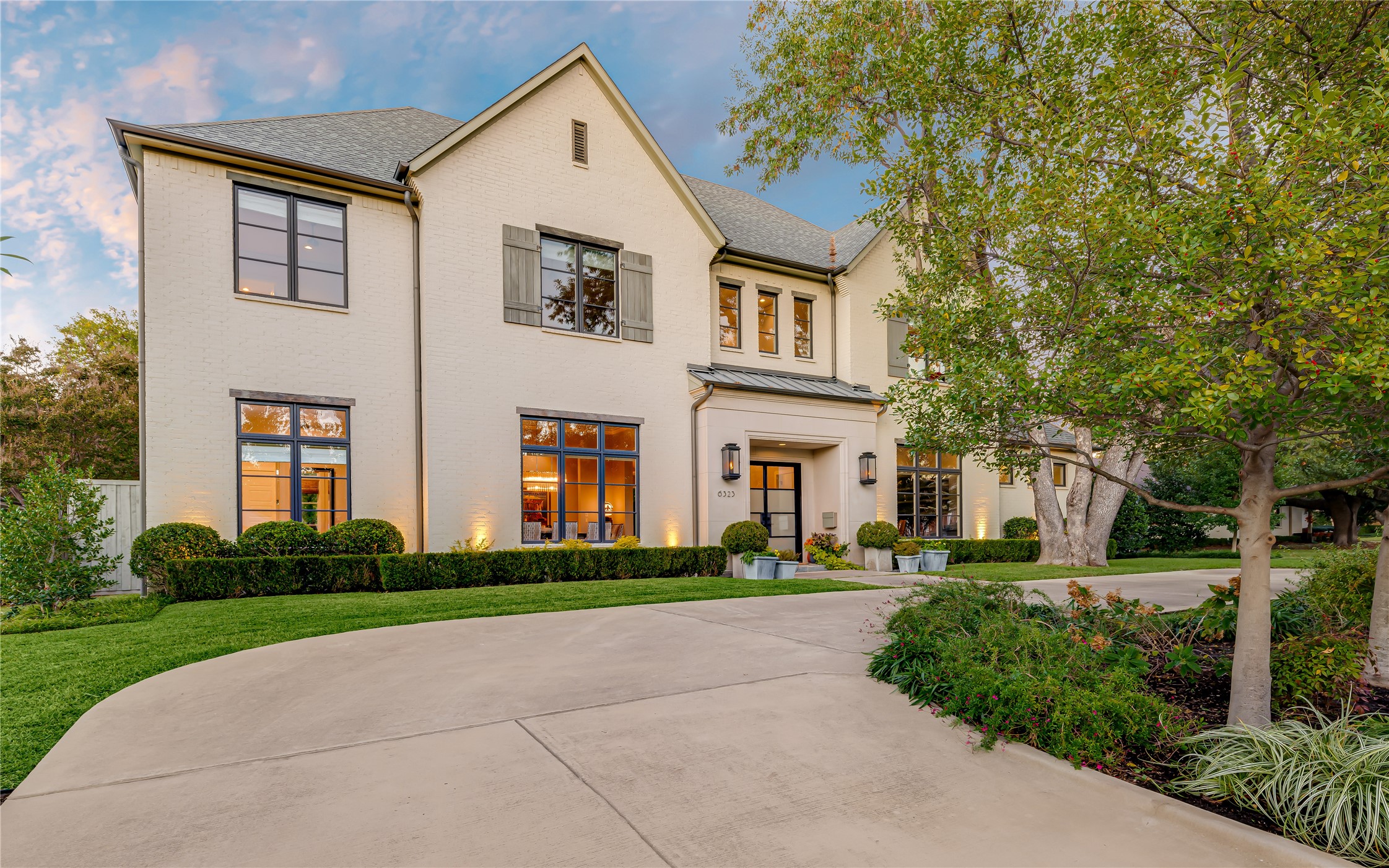 6323 Stichter Avenue Dallas TX 75230