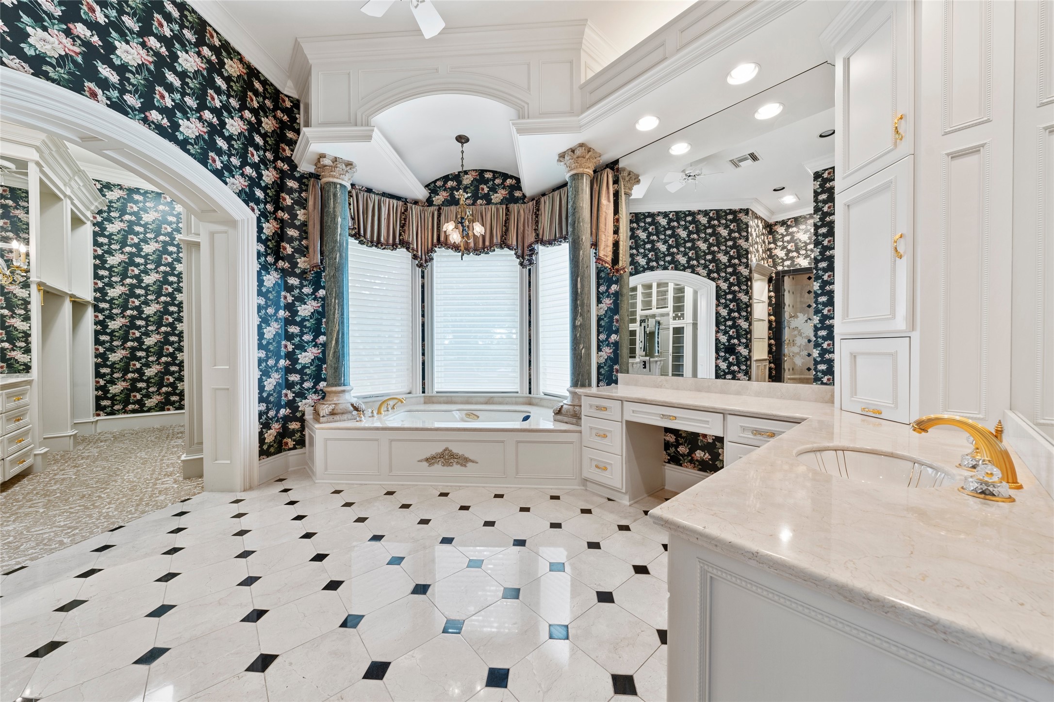 5305 Hillcrest Drive Waco TX 76710