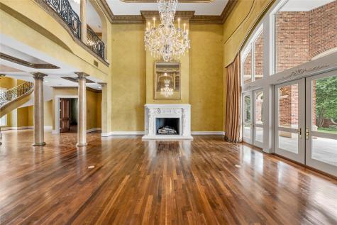 5305 Hillcrest Drive Waco TX 76710