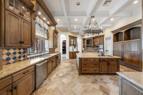 5305 Hillcrest Drive Waco TX 76710