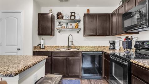 1521 W Gandy Street Denison TX 75020