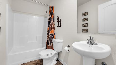 1521 W Gandy Street Denison TX 75020
