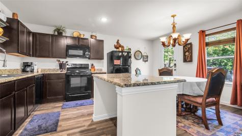 1521 W Gandy Street Denison TX 75020