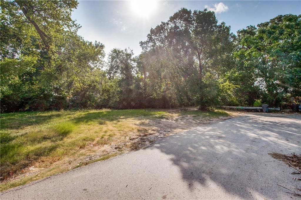 6922 Mohawk Drive Dallas TX 75235