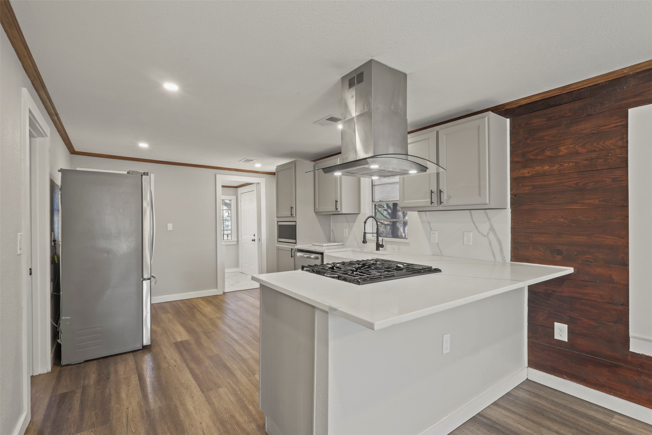 400 S Garrett Avenue Garrett TX 75119