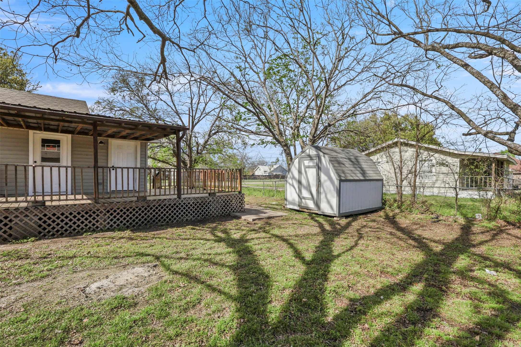 400 S Garrett Avenue Garrett TX 75119