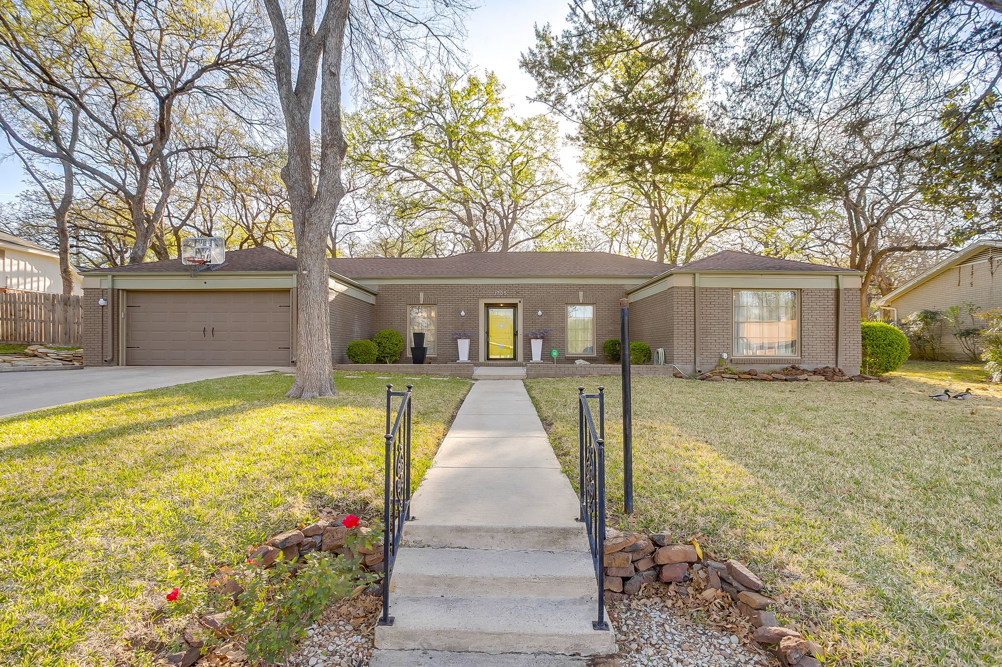 1705 Watson Street Fort Worth TX 76103