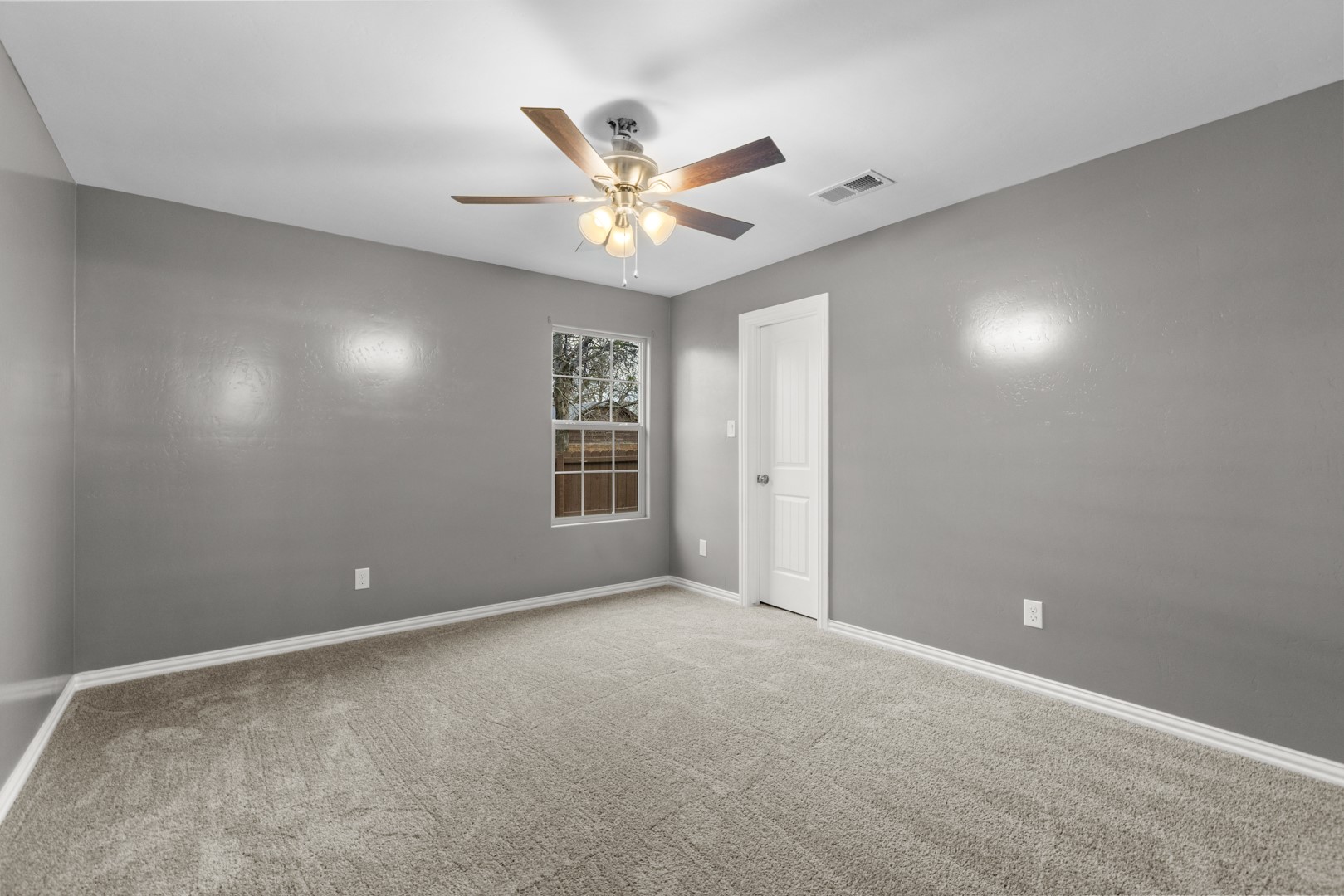 506 Orchard Street Bowie TX 76230