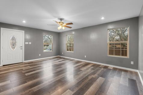 506 Orchard Street Bowie TX 76230