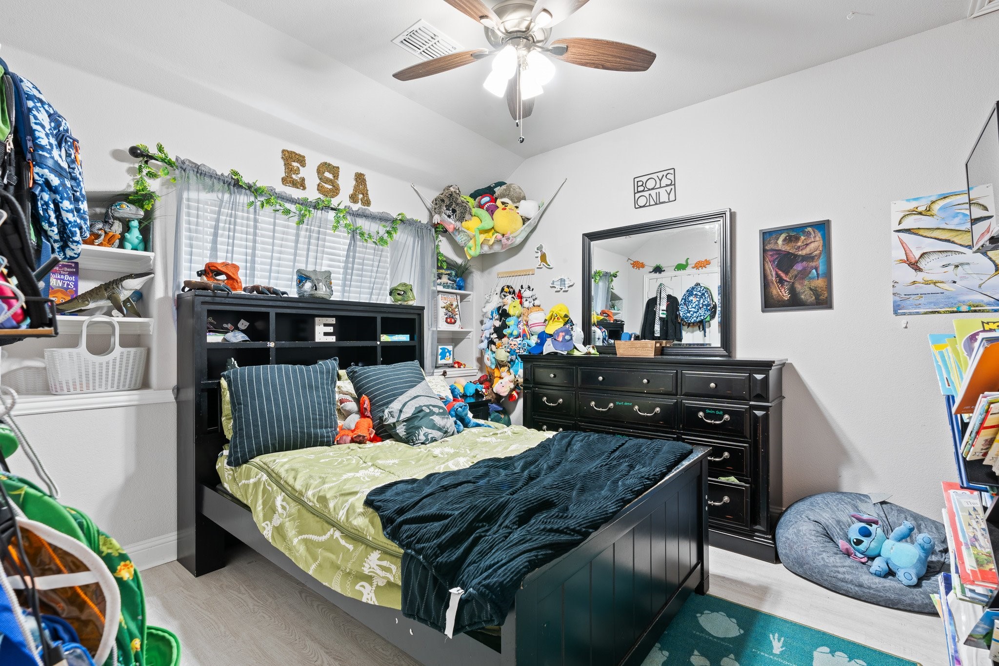 505 Livia Street Burleson TX 76028