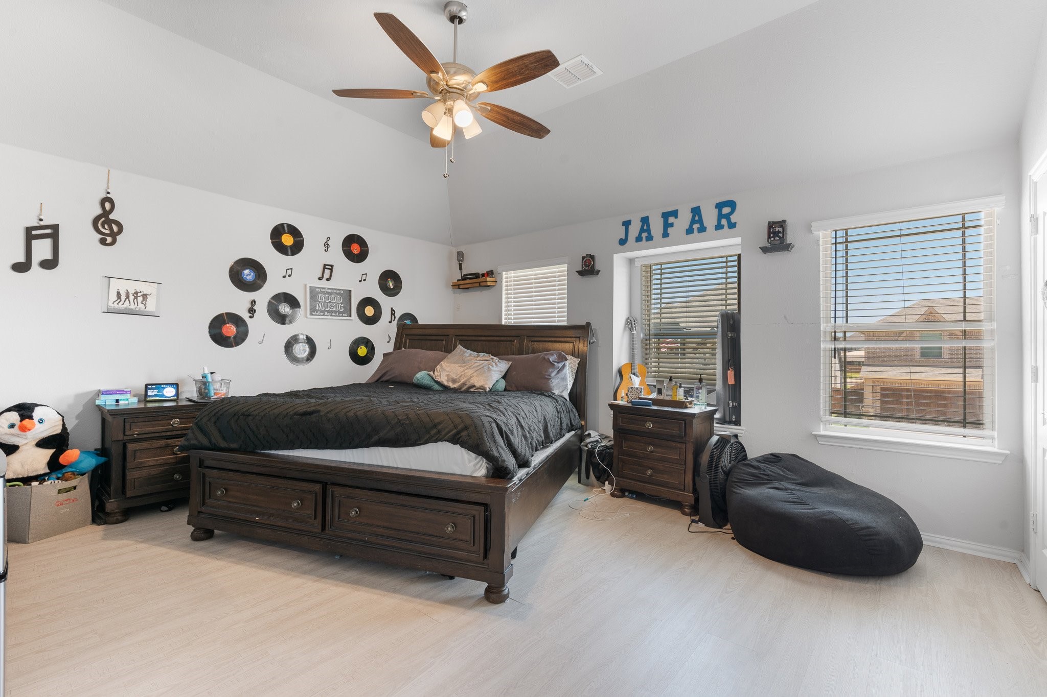 505 Livia Street Burleson TX 76028