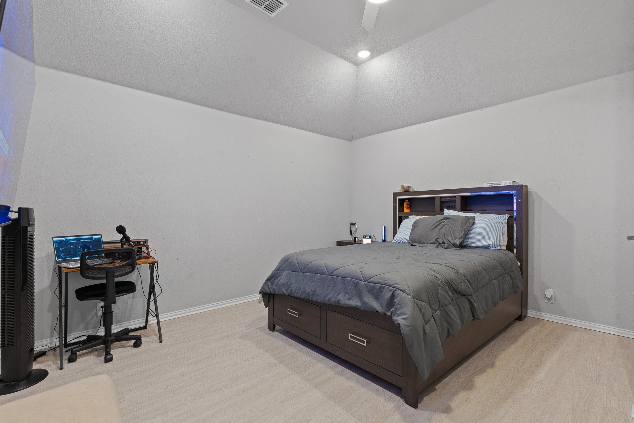 505 Livia Street Burleson TX 76028