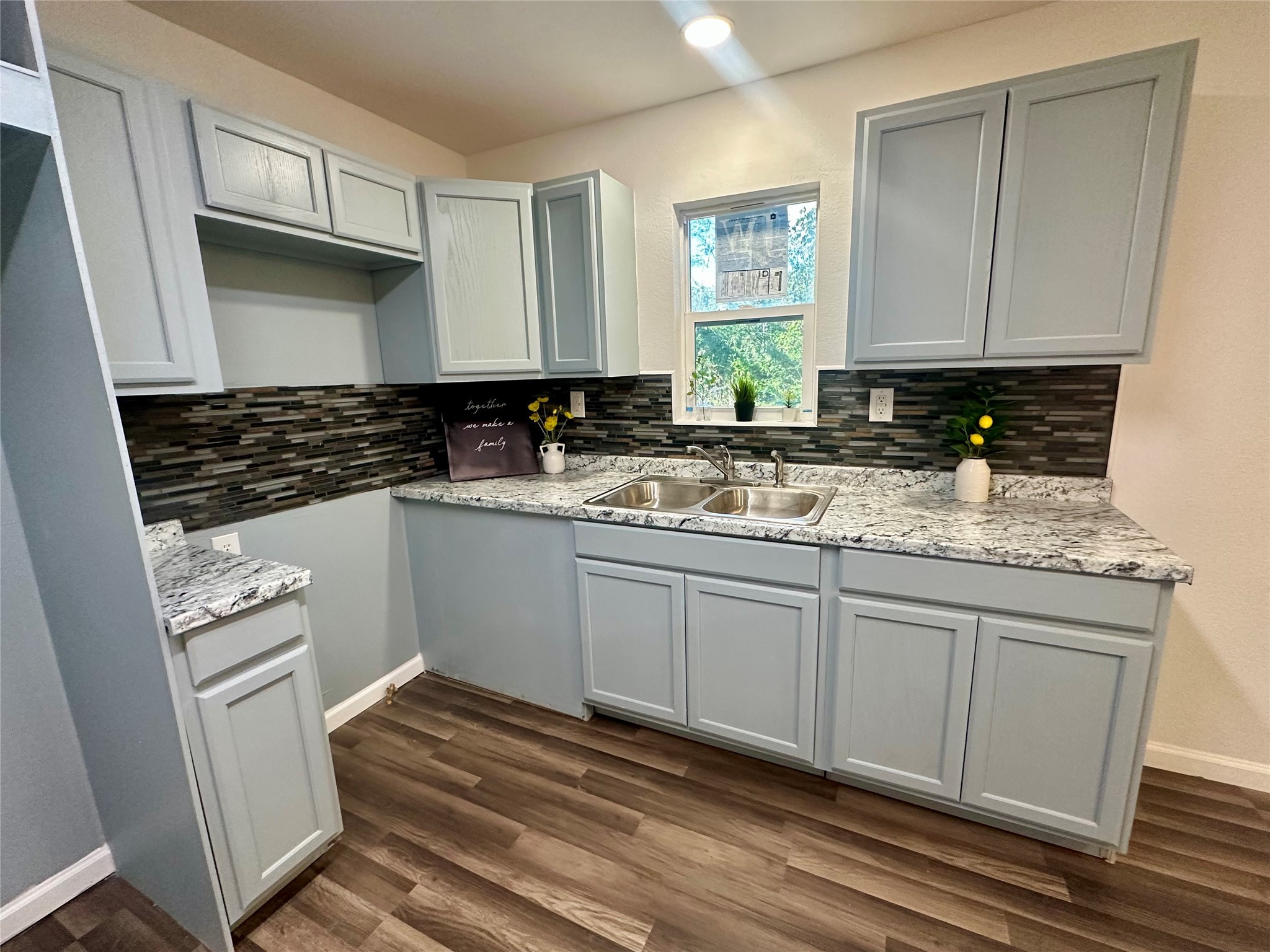 2413 Fm 2574 Palestine TX 75803