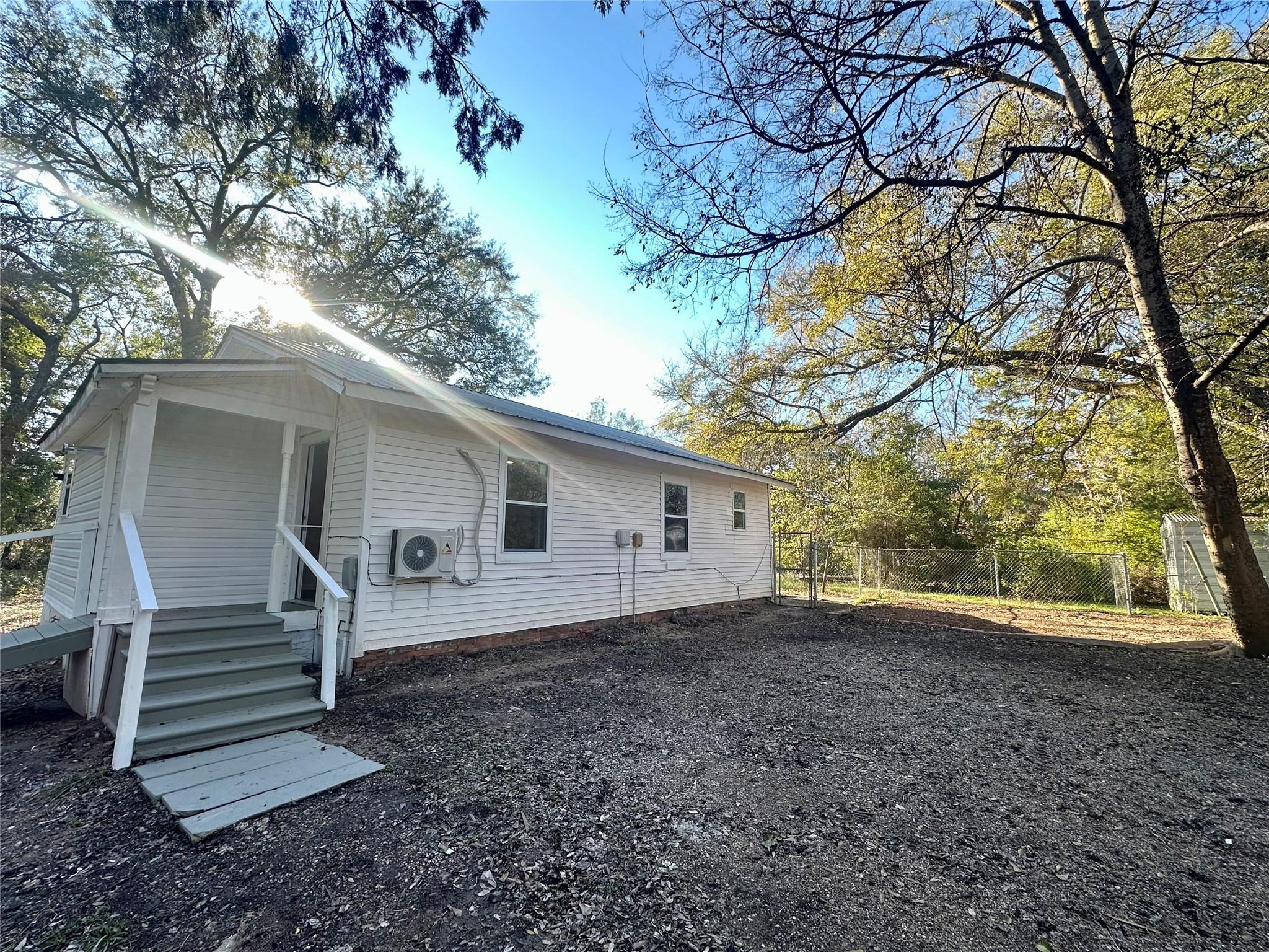 2413 Fm 2574 Palestine TX 75803