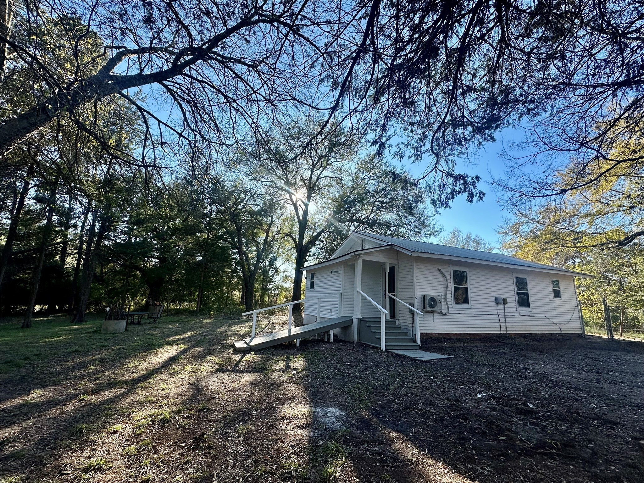 2413 Fm 2574 Palestine TX 75803