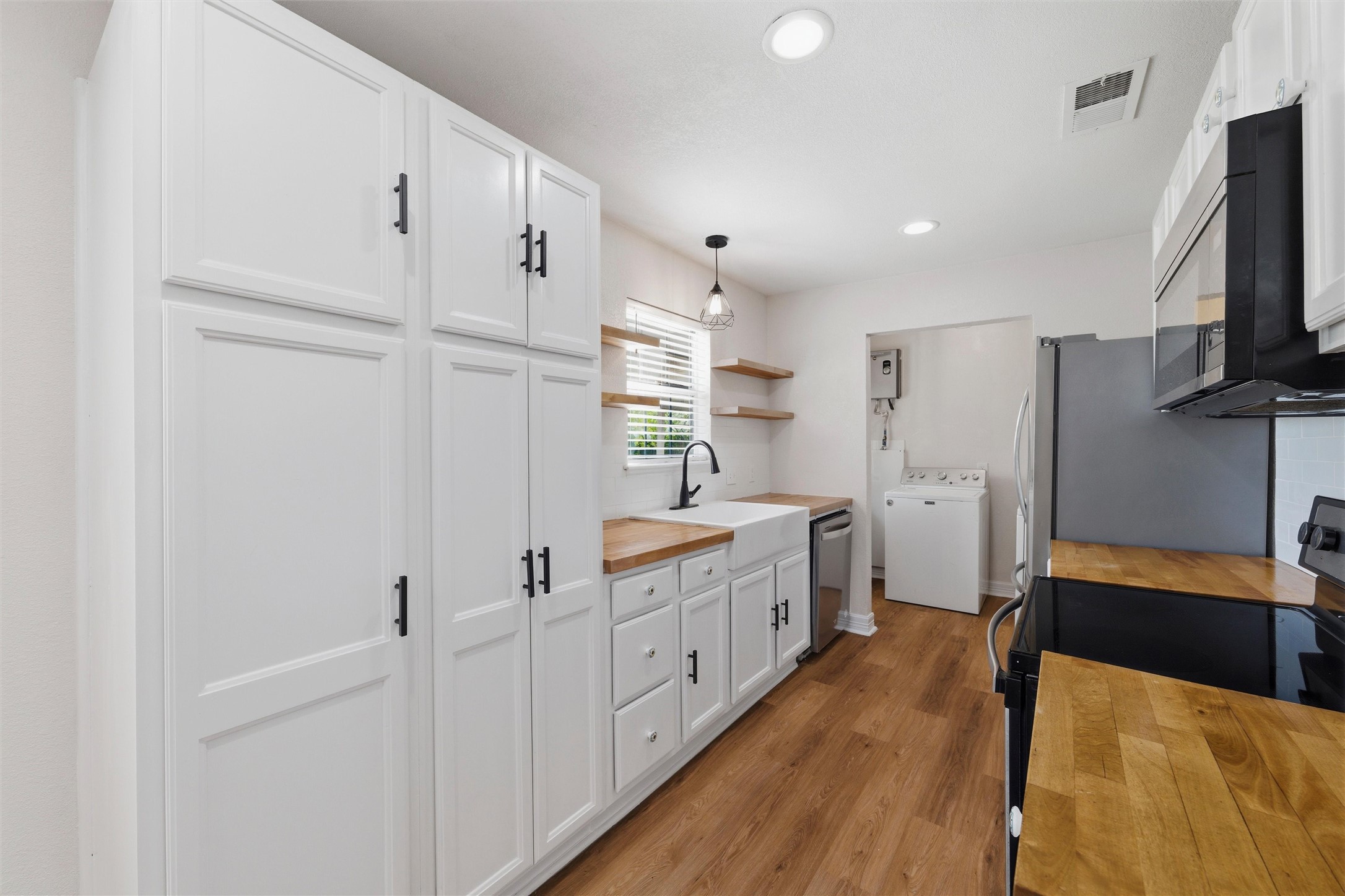 6028 Bear Creek Drive E Fort Worth TX 76126