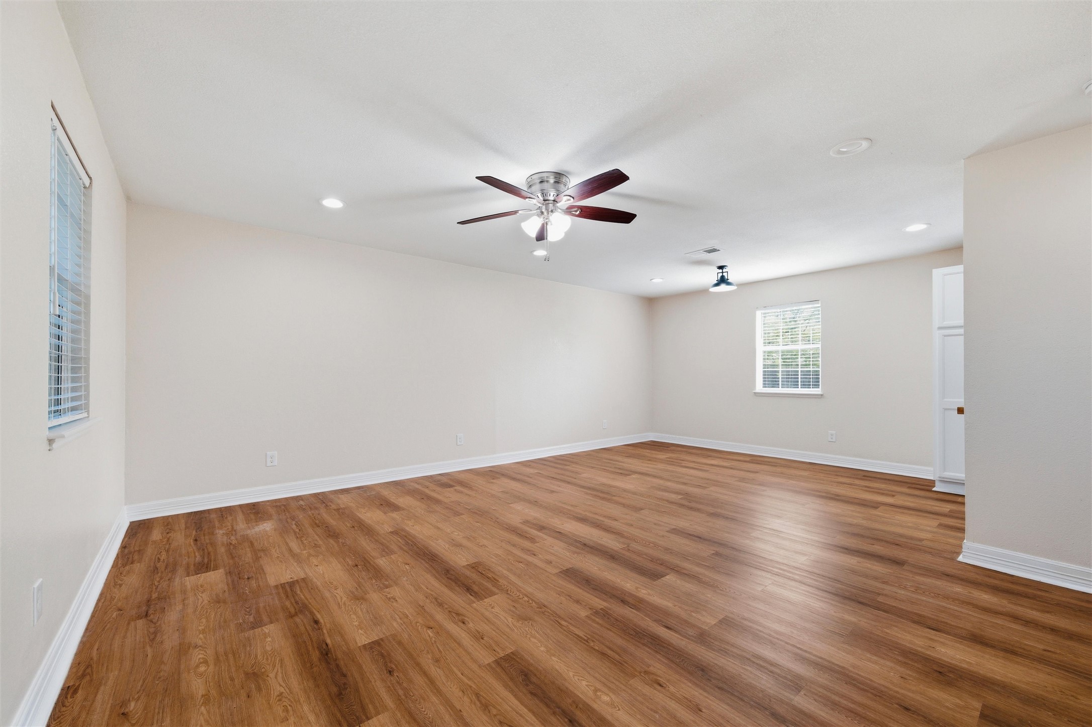 6028 Bear Creek Drive E Fort Worth TX 76126