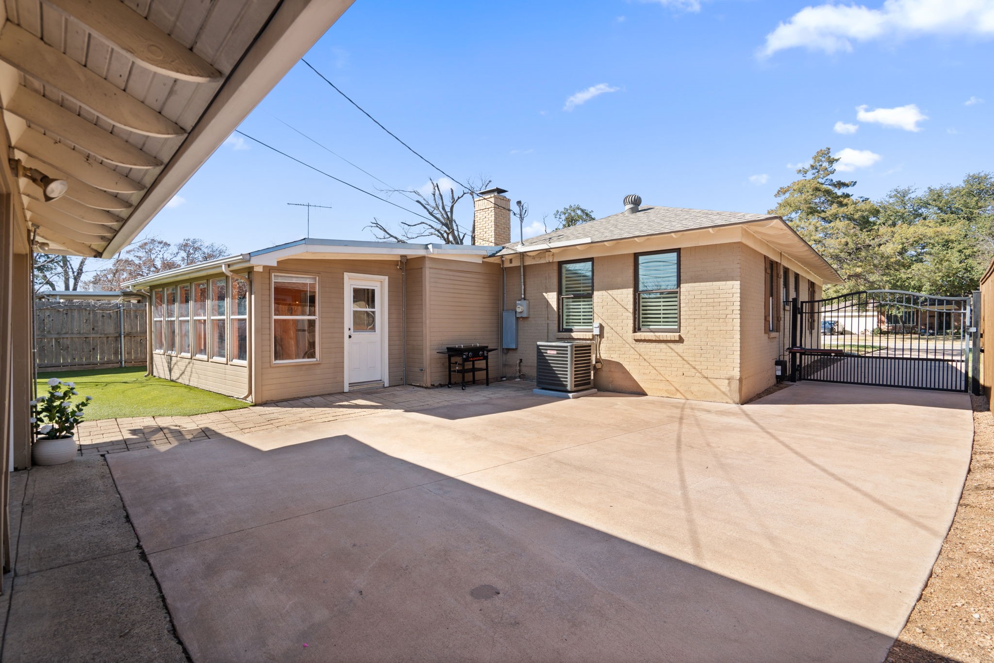 521 Ridgedale Drive Richardson TX 75080