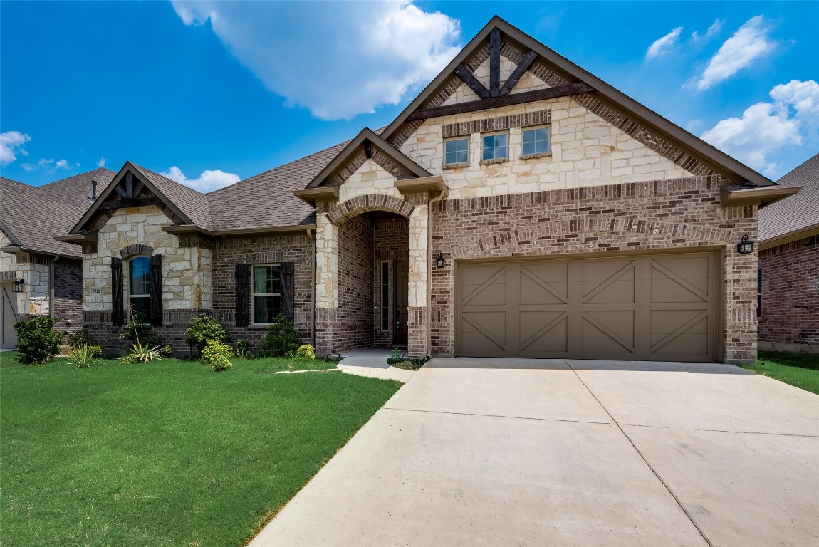 7212 Hampton Court North Richland Hills TX 76180