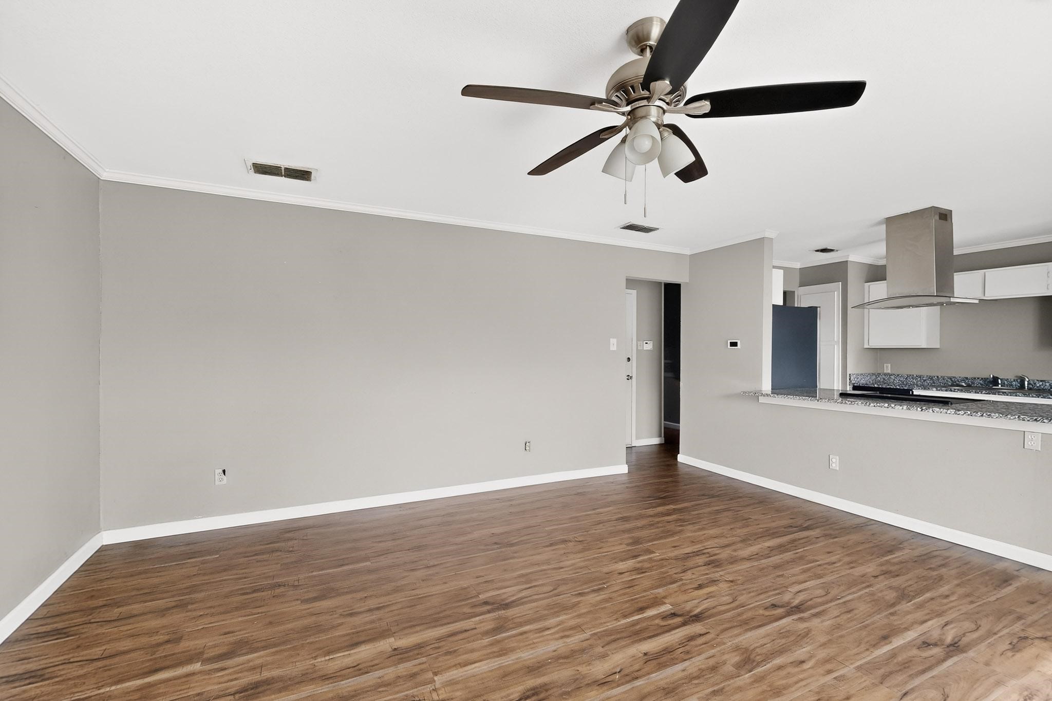 733 Reveille Road Fort Worth TX 76108