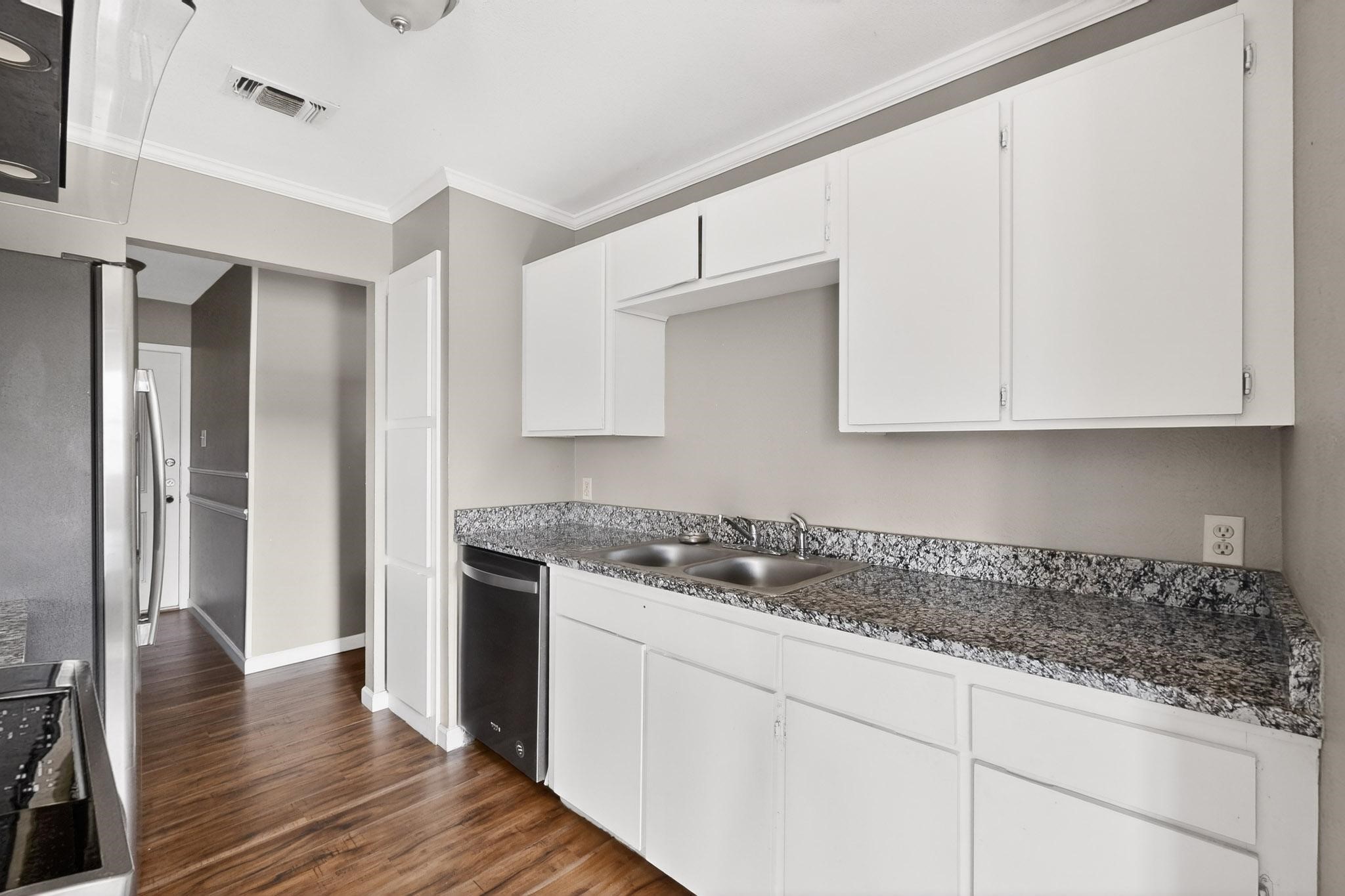 733 Reveille Road Fort Worth TX 76108