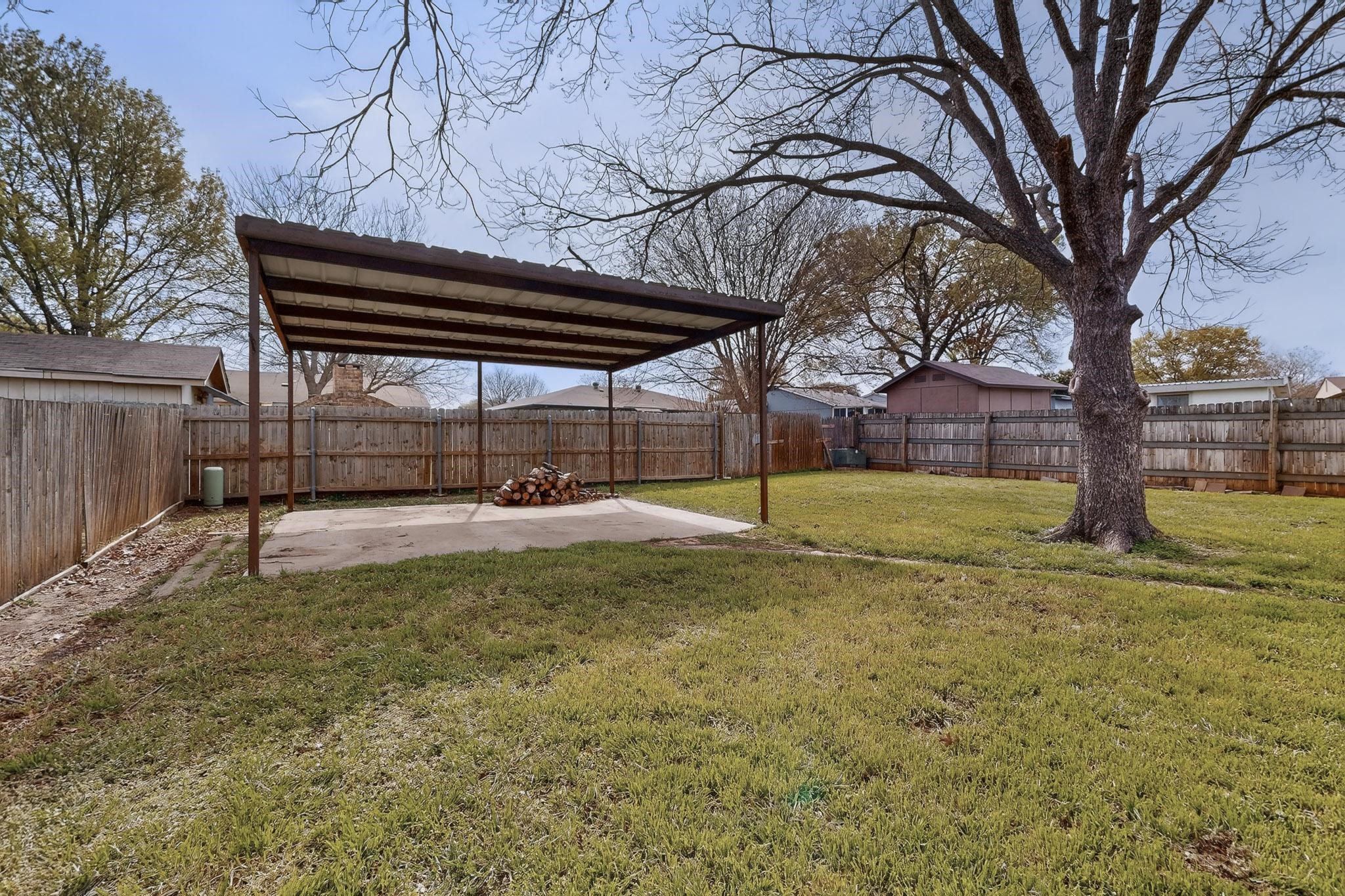 733 Reveille Road Fort Worth TX 76108
