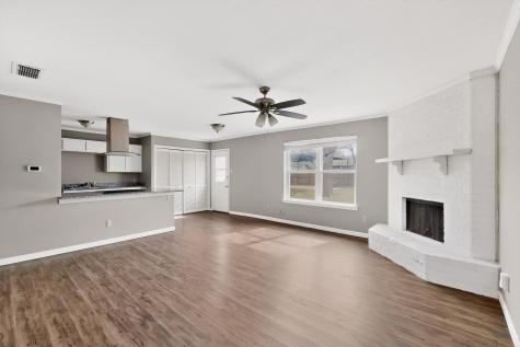 733 Reveille Road Fort Worth TX 76108