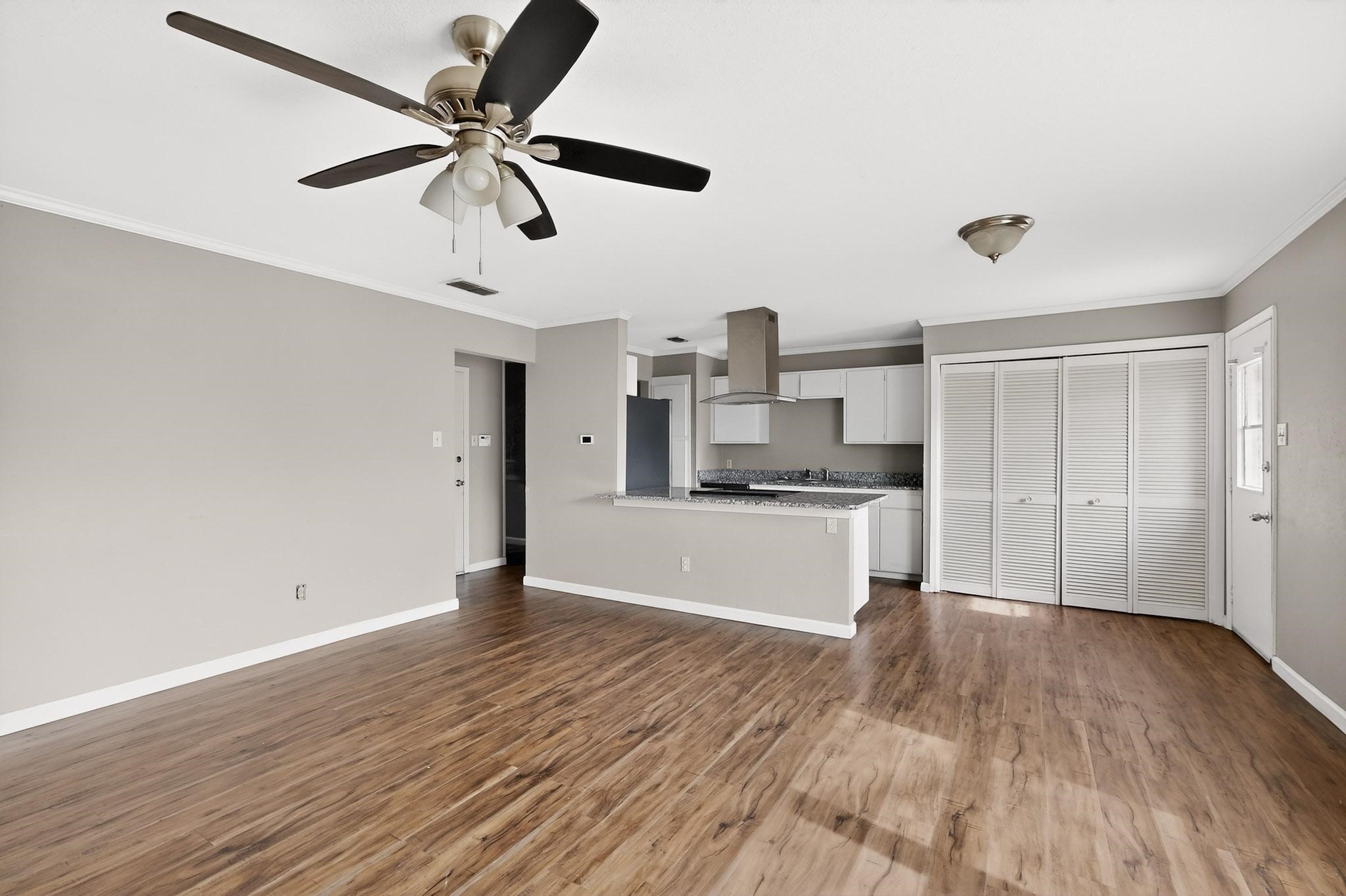733 Reveille Road Fort Worth TX 76108