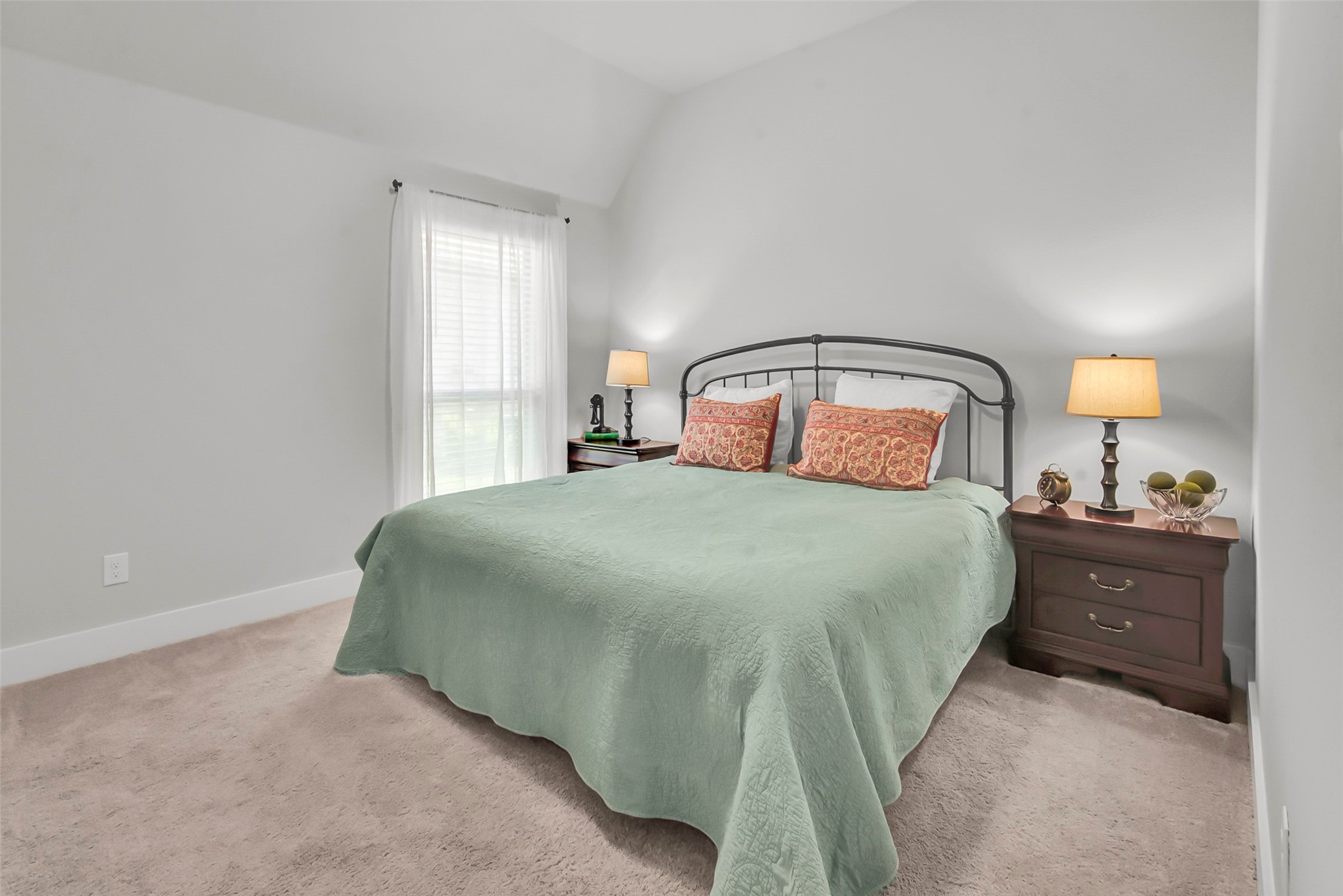 1728 Cannon Street Van Alstyne TX 75495