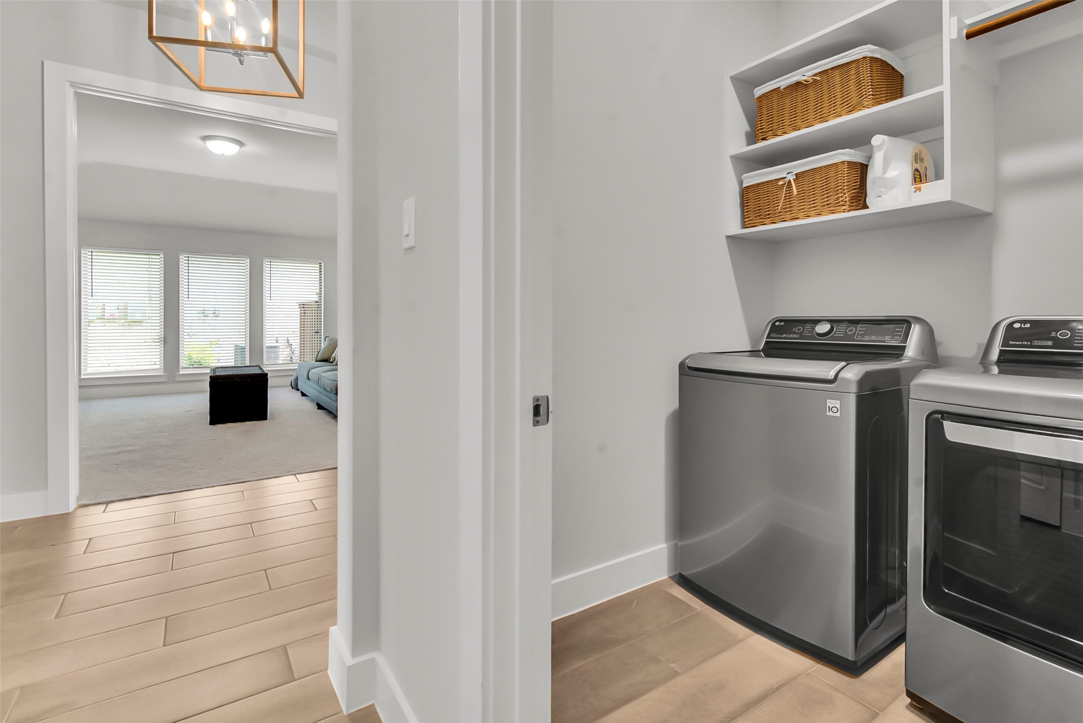 1728 Cannon Street Van Alstyne TX 75495