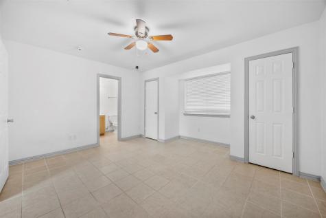 5848 Keeneland Parkway Dallas TX 75211