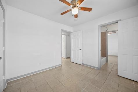 5848 Keeneland Parkway Dallas TX 75211