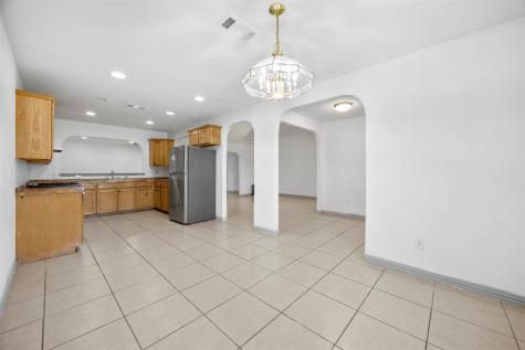 5848 Keeneland Parkway Dallas TX 75211