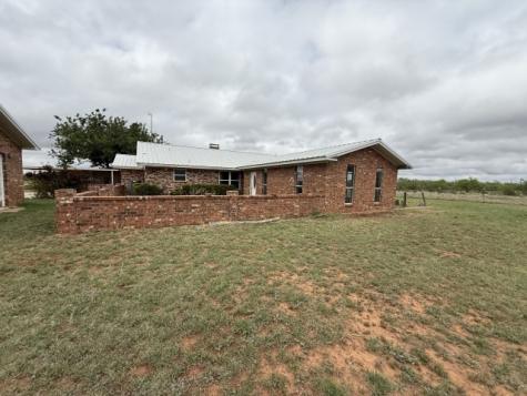 5026 N Interstate 20 Sweetwater TX 79556